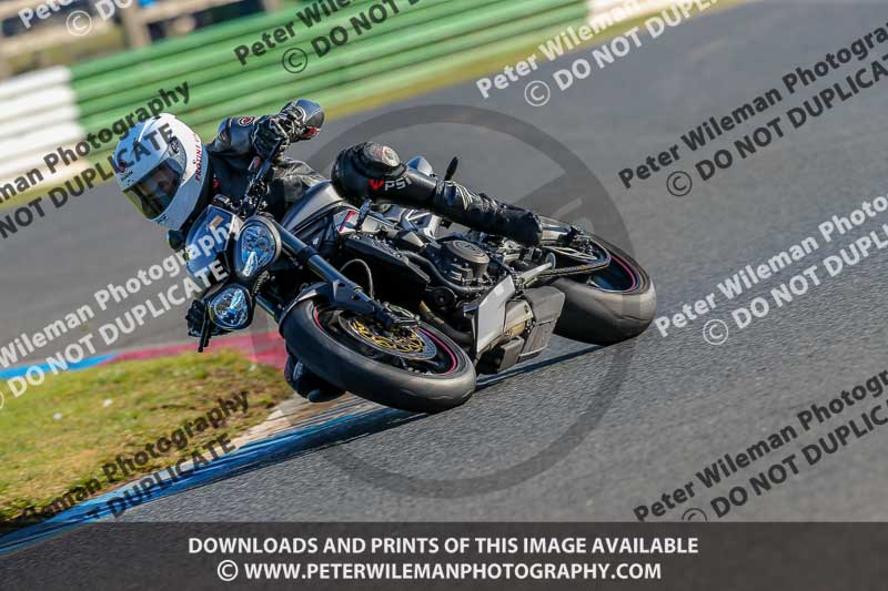 PJ Motorsport Photography 2018;enduro digital images;event digital images;eventdigitalimages;mallory park;mallory park photographs;mallory park trackday;mallory park trackday photographs;no limits trackdays;peter wileman photography;racing digital images;trackday digital images;trackday photos